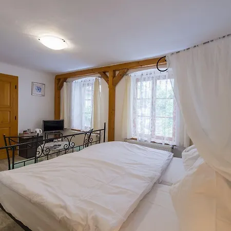 Gasthof U Zámku