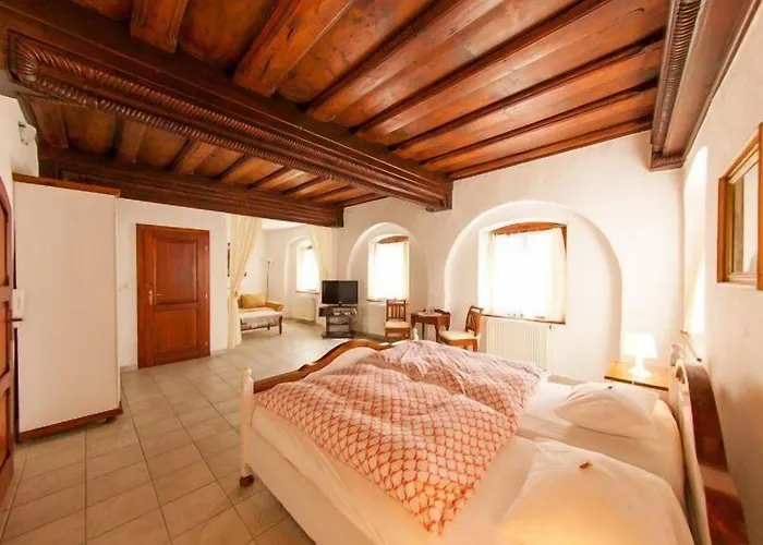 Gæstehus U Zamku 3*