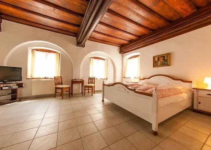 Pensionat U Zamku 3*